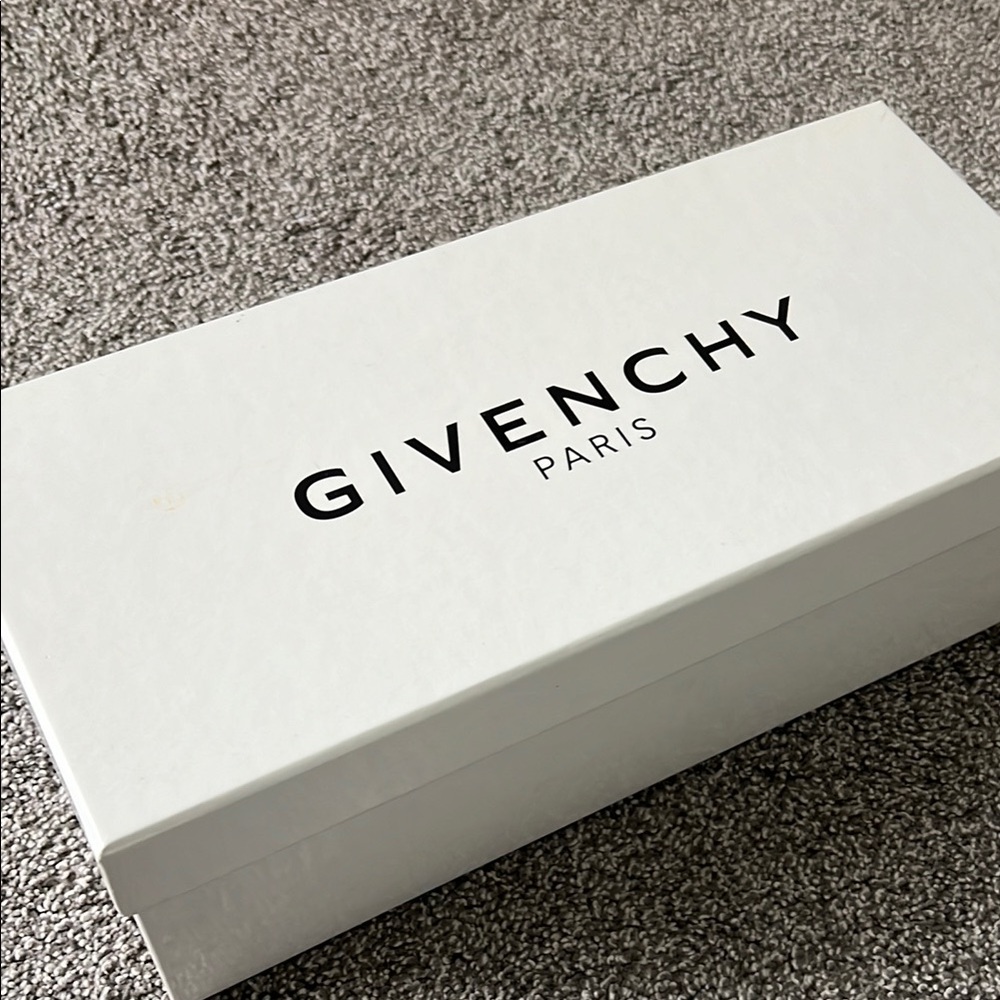 Givenchy Black Slides - Picture 8 of 9